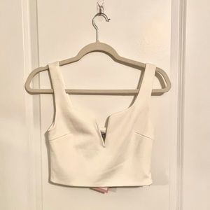 Tiger Must Leah Top White - Size AUS MEDIUM